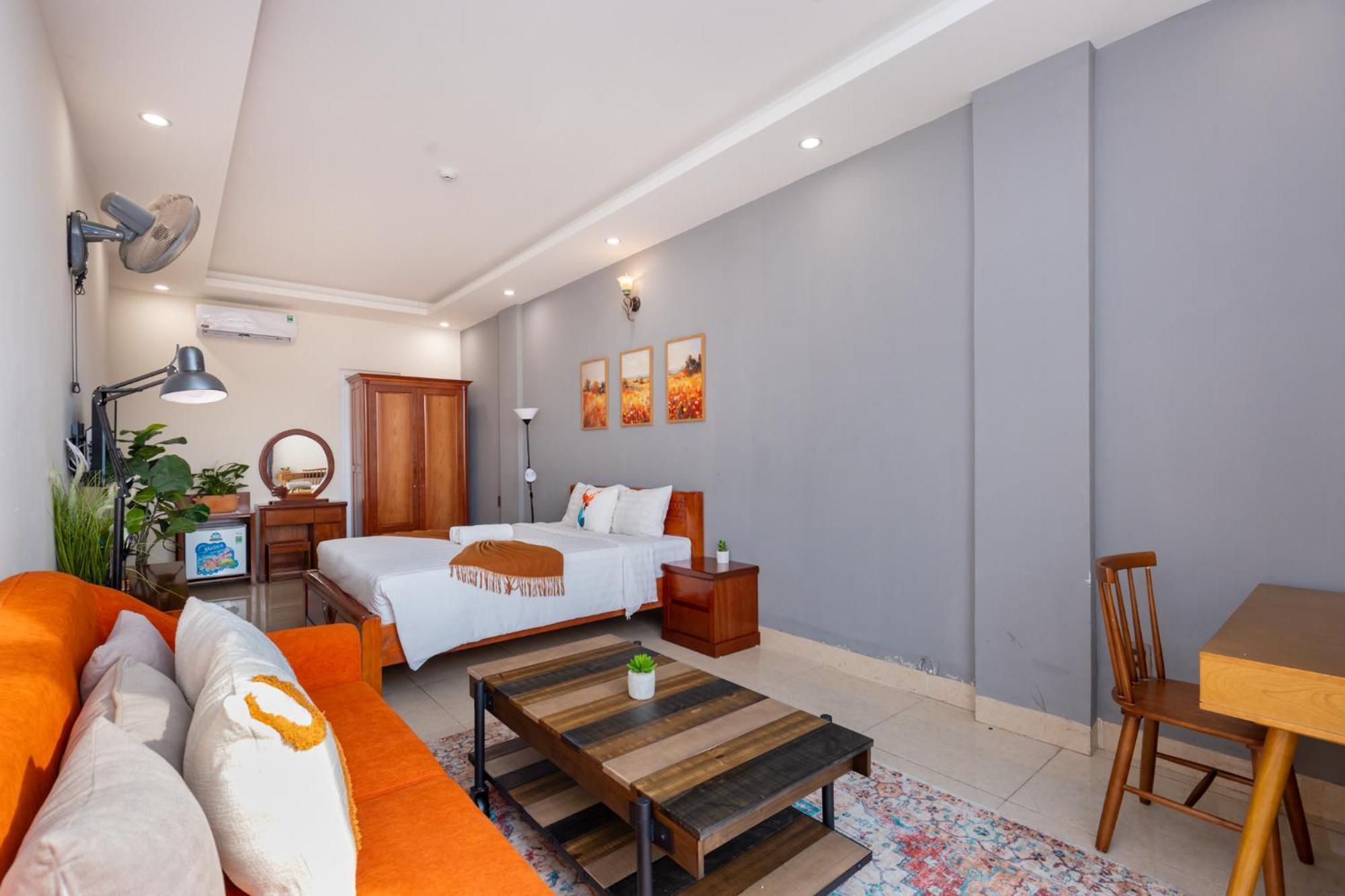 Prague Hotel Vung Tau Exterior photo