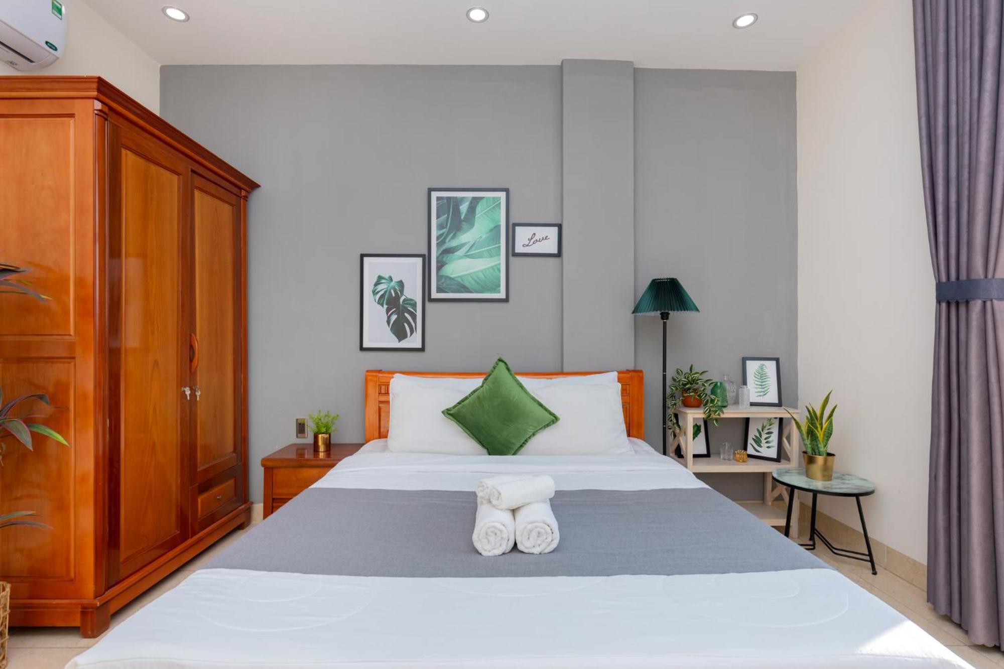 Prague Hotel Vung Tau Exterior photo