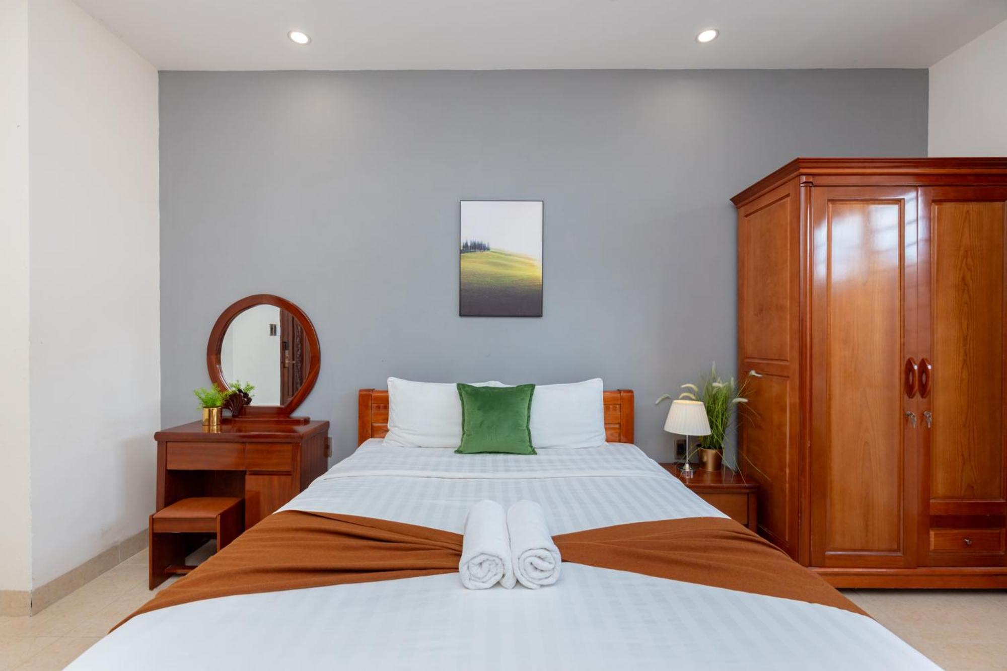 Prague Hotel Vung Tau Exterior photo
