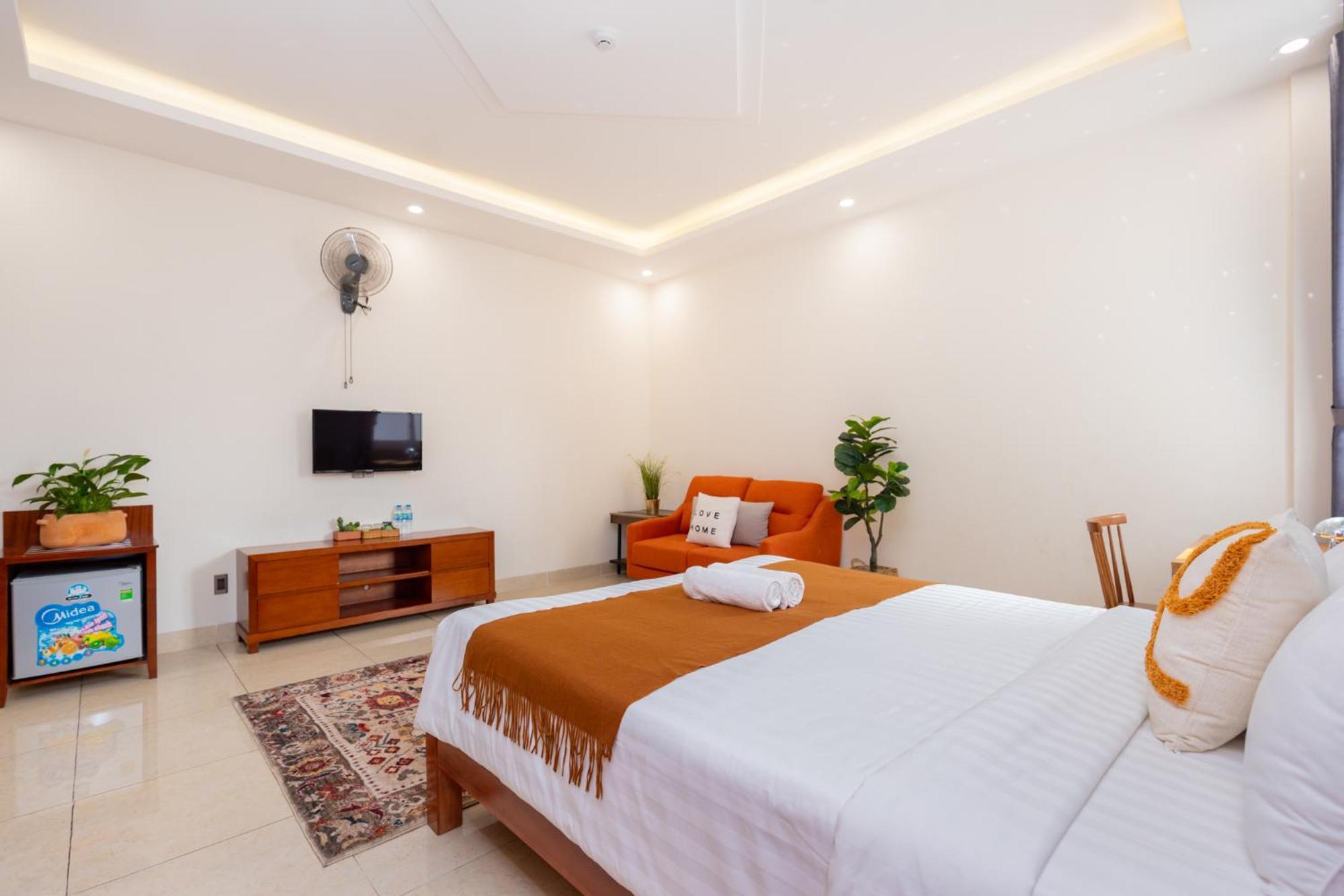 Prague Hotel Vung Tau Exterior photo